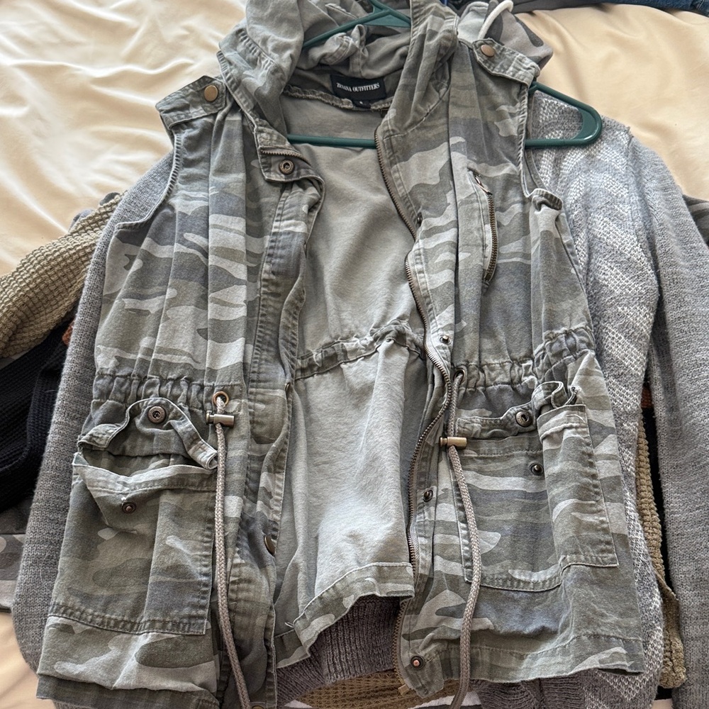 Zenana Outfitters Camouflage Vest